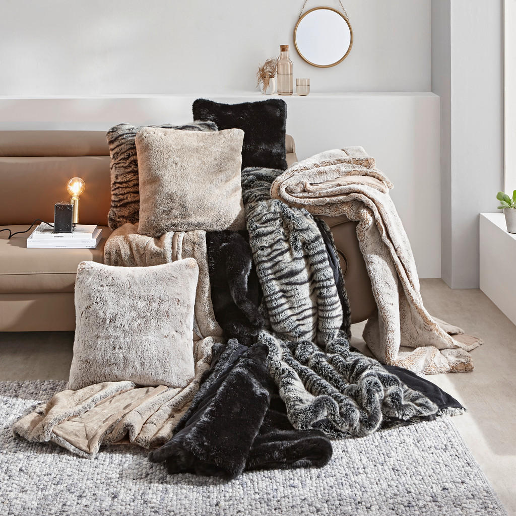 Thumbnail - Novel Felldecke Bär, Beige, Textil, Uni, 150x200 cm, Textiles Vertrauen - Oeko-Tex®, Wohntextilien, Decken, Felldecken