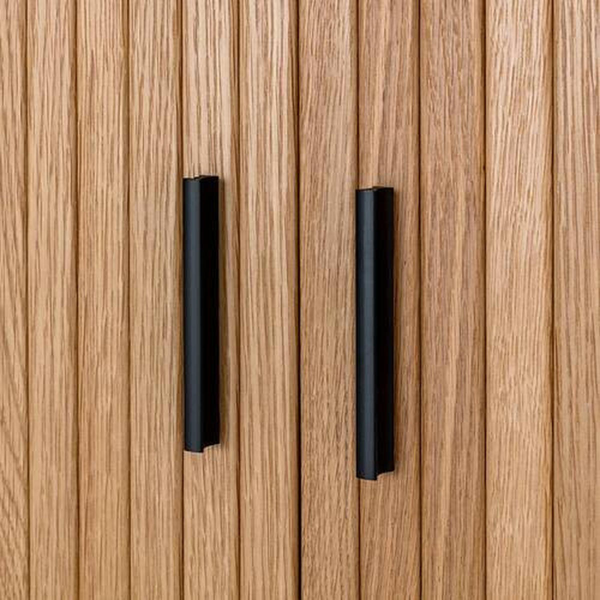 SIDEBOARD svart, ekfärgad  140/76/40 cm  - svart/ekfärgad, Lifestyle, metall/trämaterial (140/76/40cm)