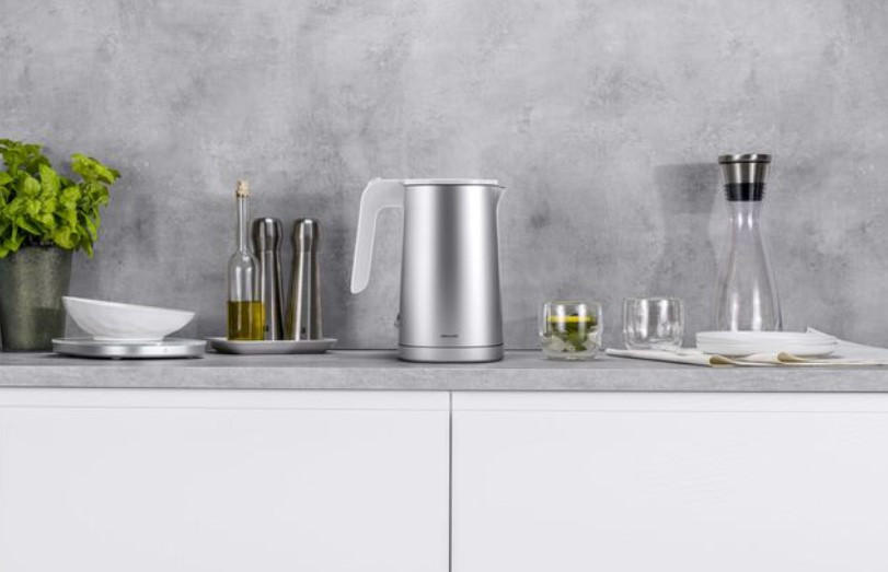 VATTENKOKARE ZWILLING ENFINIGY  - silver, Basics, metall/plast - Zwilling