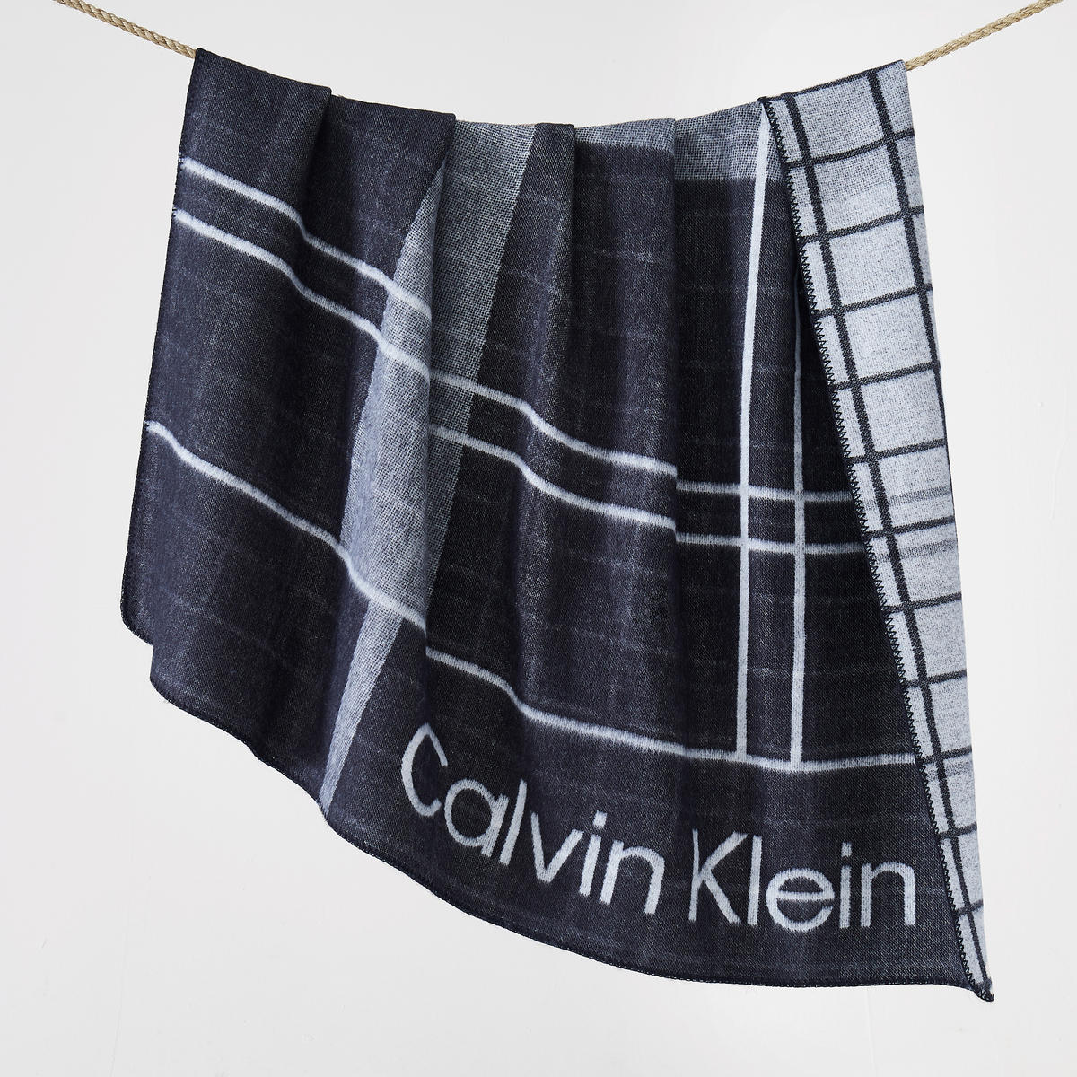 WOHNDECKE Offset Logo 127/178 cm  - Anthrazit, Basics, Textil (127/178cm) - Calvin Klein
