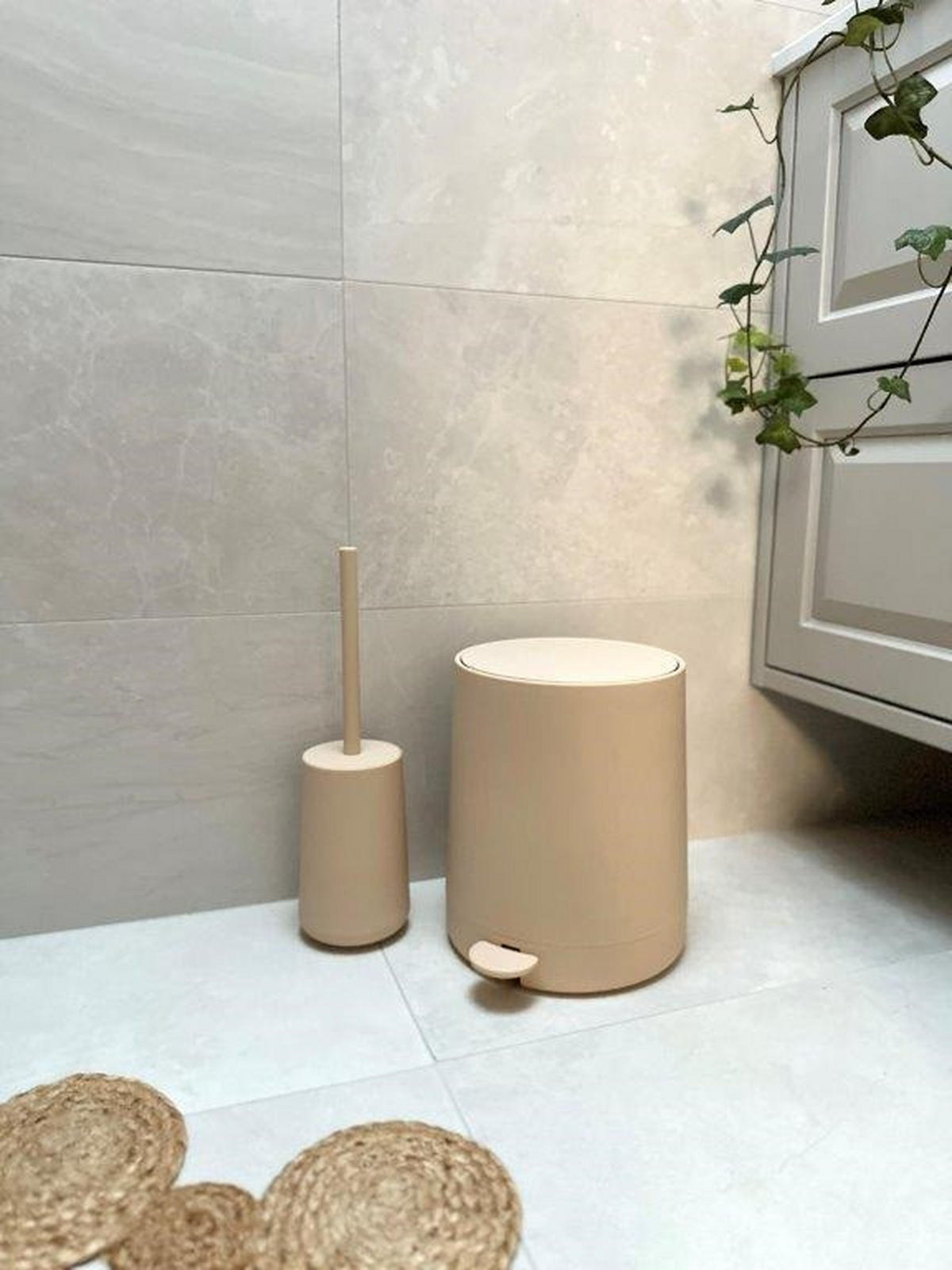 WC-GARNITURA S ŠČETKO - peščene barve, Konvencionalno, umetna masa (10/35/10cm) - Smedbo