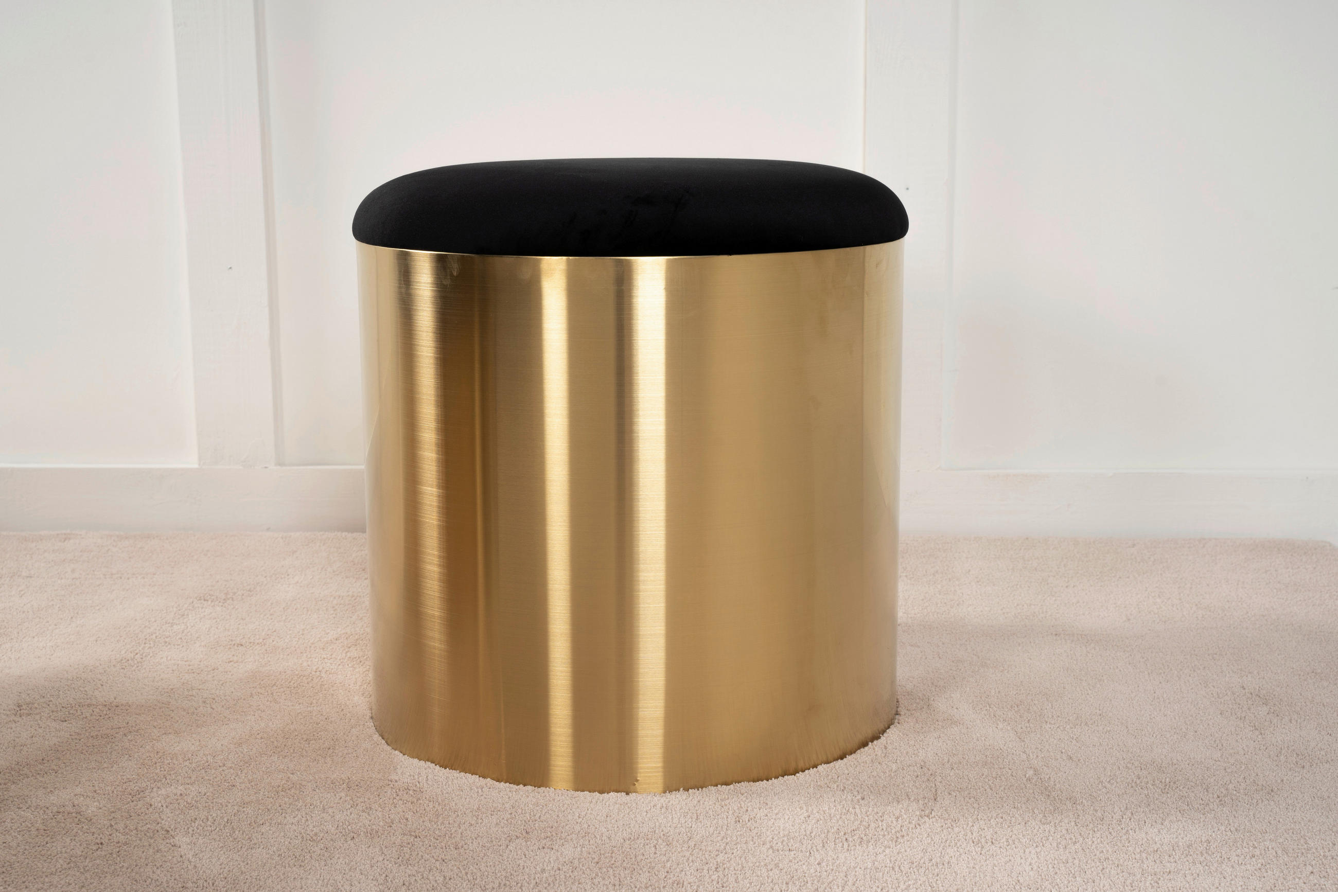 HOCKER in Metall, Textil Schwarz, Goldfarben  - Goldfarben/Schwarz, Design, Textil/Metall (45/46/45cm) - Livetastic