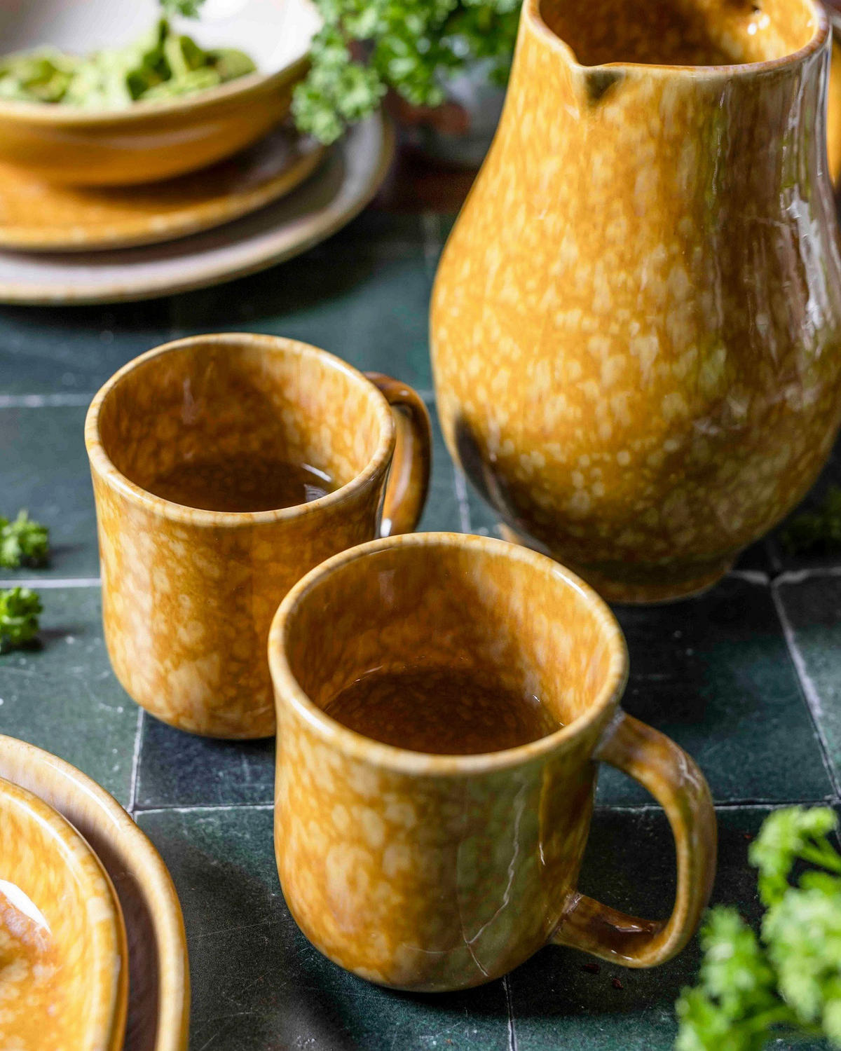KRUG    - Dunkelgelb/Weiß, Basics, Keramik (8,5/19,5cm) - Gipfelstück