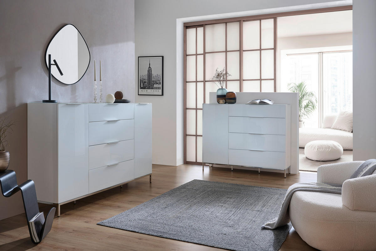 TÁLALÓSZEKRÉNY 135/101/40,5 cm  - krómszínű/magasfényű fehér, Basics, műanyag/faalapú anyag (135/101/40,5cm) - Voleo