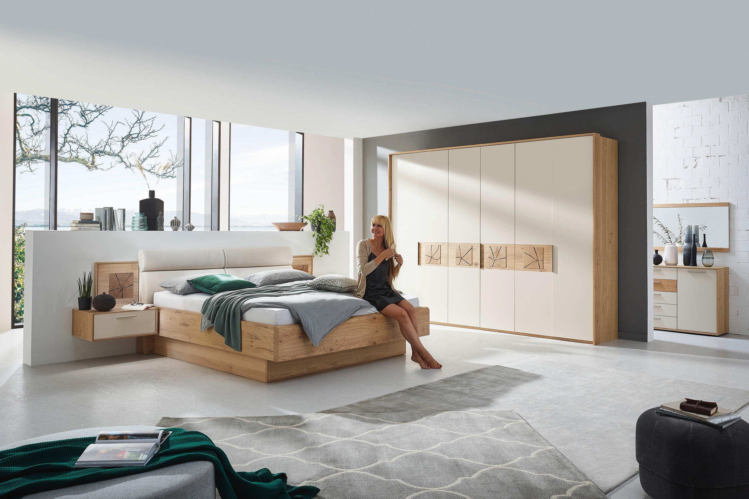 DREHTÜRENSCHRANK in furniert Balkeneiche Eichefarben, Sandfarben - Sandfarben/Eichefarben, Konventionell, Holz/Holzwerkstoff (299,2/229,4/59,5cm) - Dieter Knoll