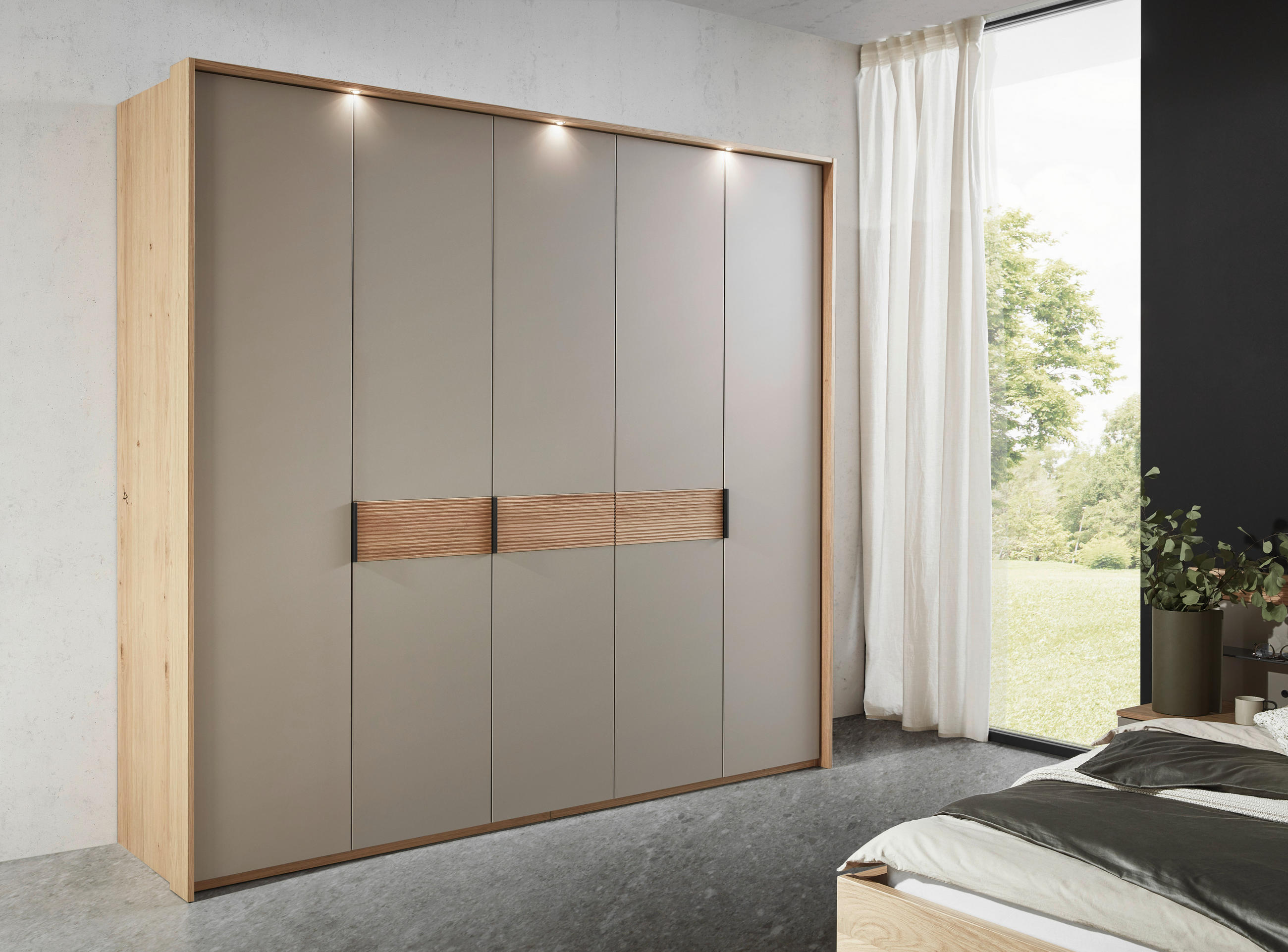 DREHTÜRENSCHRANK 149,6/229,4/59,5 cm 5-türig Taupe, Eichefarben  - Taupe/Eichefarben, Design, Holzwerkstoff/Metall (149,6/229,4/59,5cm) - Dieter Knoll