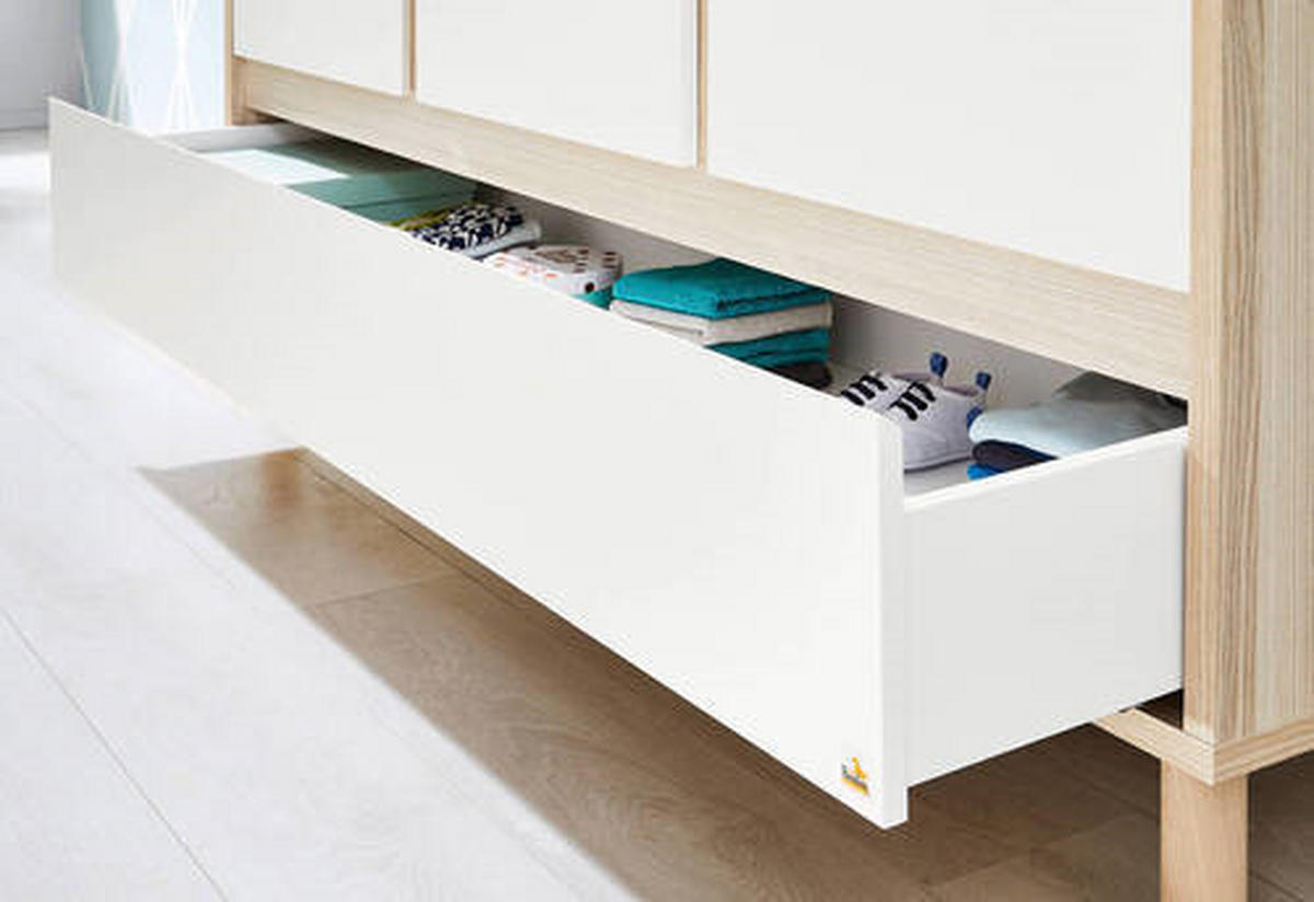 BABYKLEIDERSCHRANK PINOLINO FLOW Weiß, Eschefarben  - Eschefarben/Weiß, Design, Holzwerkstoff (155/185/55cm) - Pinolino