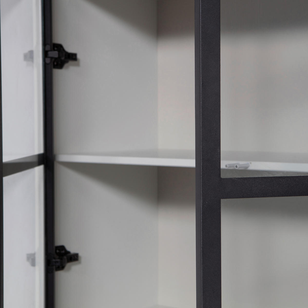 VITRINE in massiv Kiefer Grau  - Schwarz/Grau, Design, Glas/Holz (101/230/40cm) - Livetastic