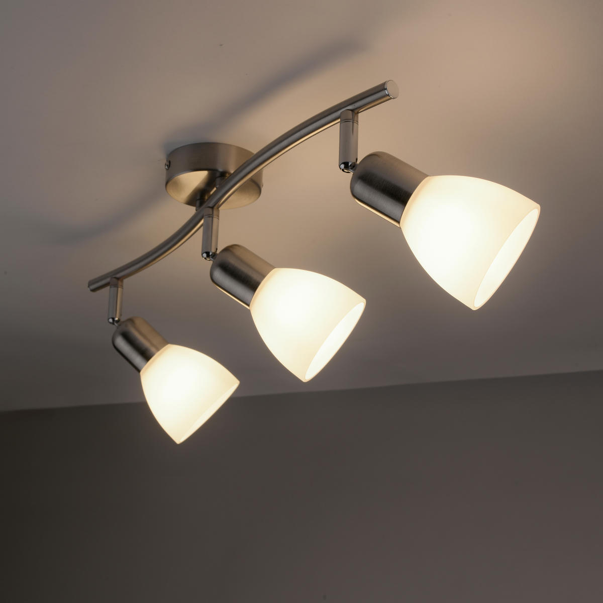 PLAFONJERA - boja aluminijuma/boja nikla, Osnovno, staklo/metal (68/22cm)