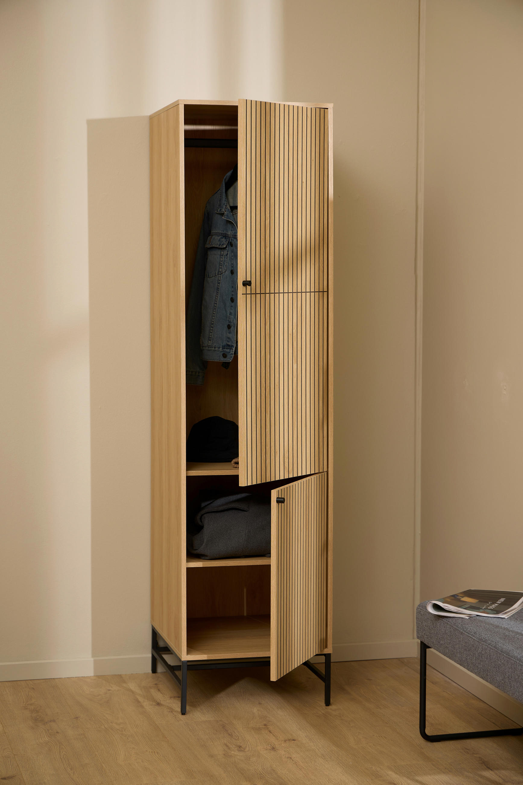 DREHTÜRENSCHRANK 51,1/200/60 cm 2-türig Naturfarben, Schwarz  - Schwarz/Naturfarben, Design, Holz/Holzwerkstoff (51,1/200/60cm)