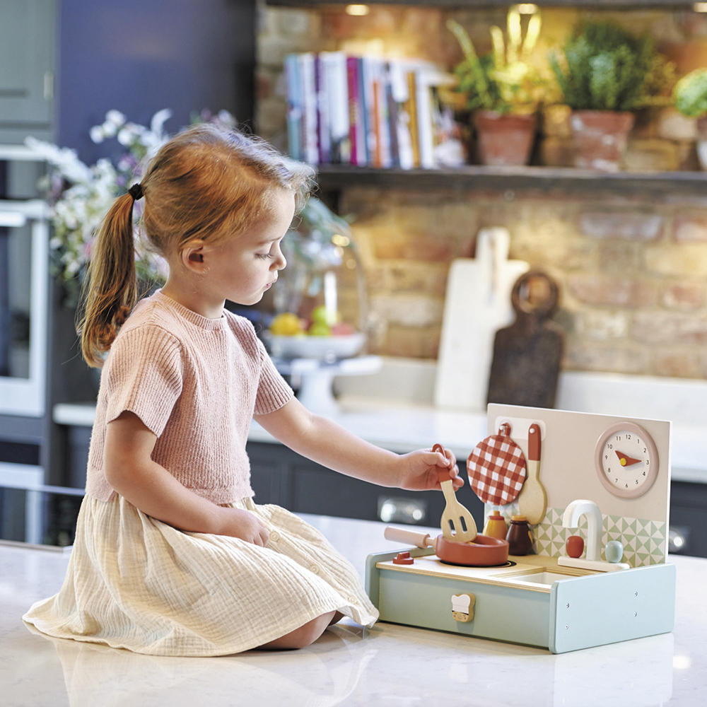 KINDERKÜCHE - Hellbraun/Rosa, Trend, Holz (31/10/28cm)