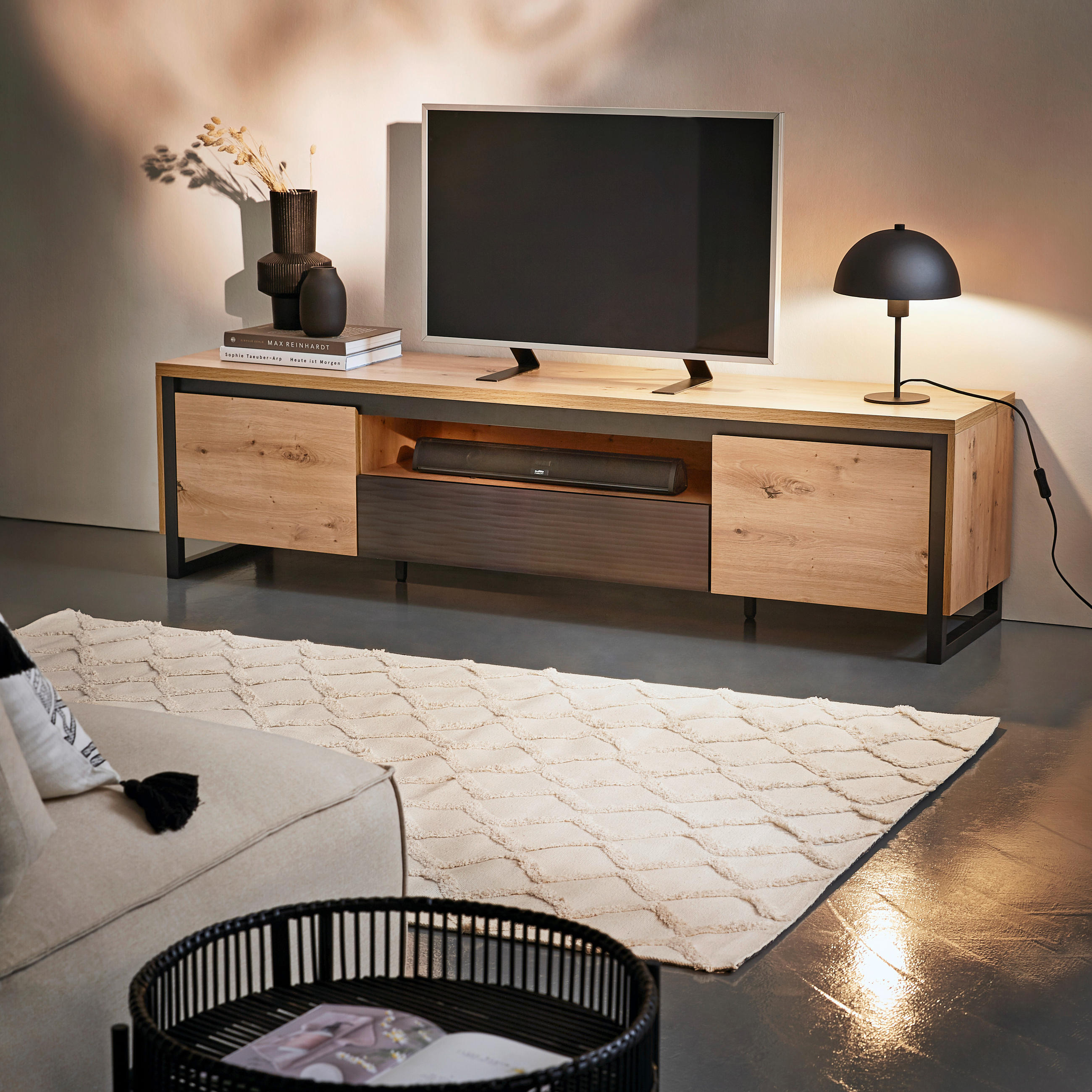 TV-BÄNK 188/48/40 cm - svart/ekfärgad, Design, metall/träbaserade material (188/48/40cm) - Xora