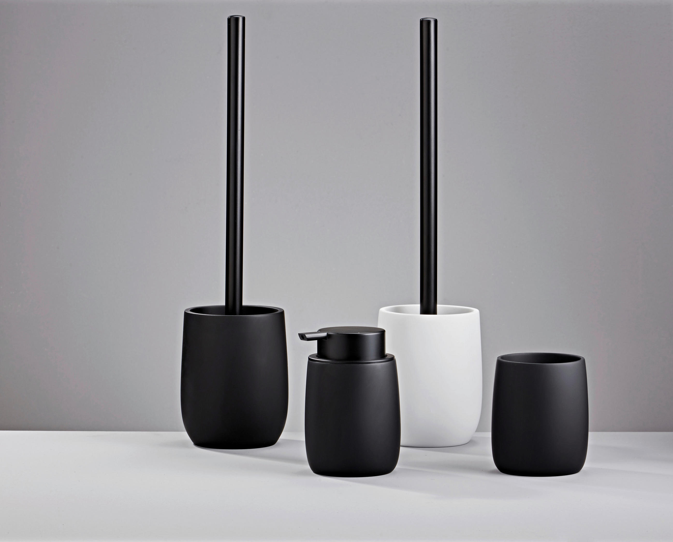 Thumbnail - Kleine Wolke Seifenspender Bonny, Schwarz, Stein, Uni, 12.7 cm, Kunststoffpumpe, Badaccessoires, Waschplatzzubehör, Seif...