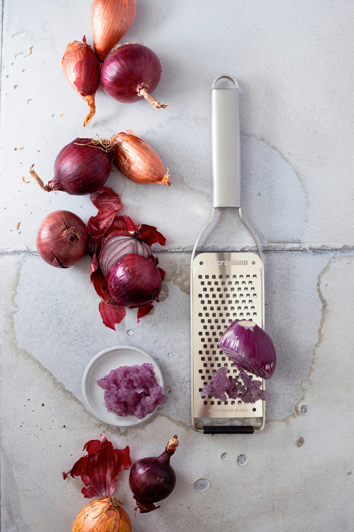 RIBEŽ  - boje oplemenjenog čelika, Basics, metal/plastika (30/6,8/1,5cm) - MICROPLANE