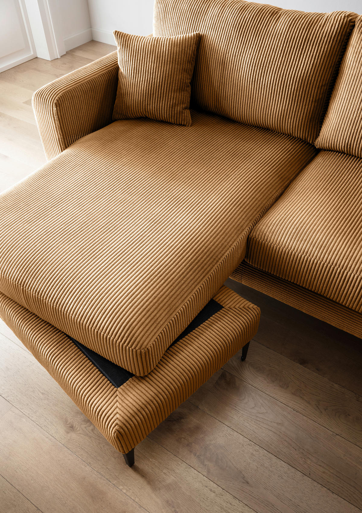ECKSOFA Eliza Goldfarben Cord  - Goldfarben/Schwarz, Basics, Textil/Metall (204/153cm) - Livetastic