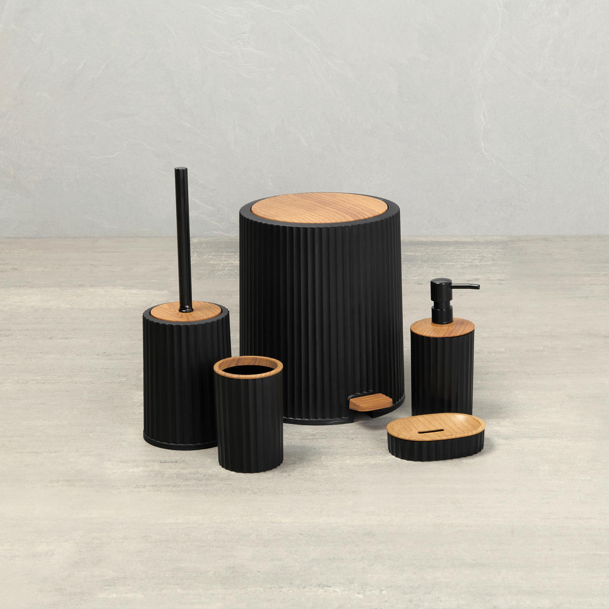 BAD-ACCESSOIRE-SET - Schwarz/Braun, Kunststoff - Dieter Knoll