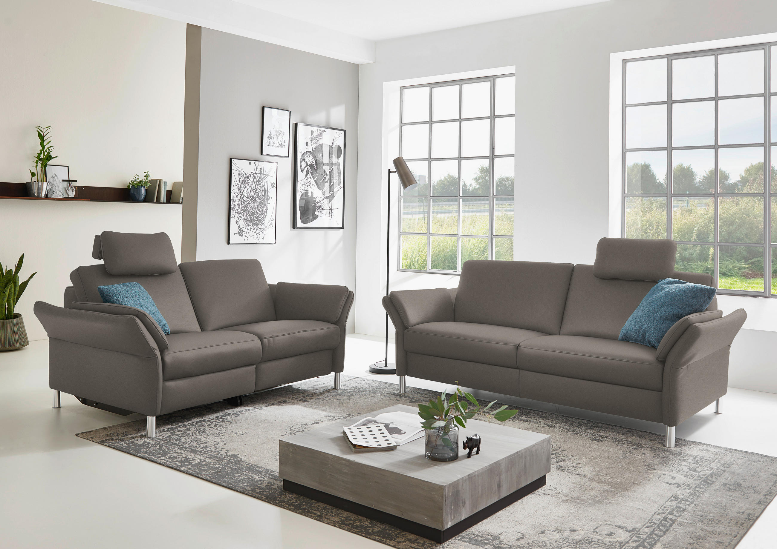 2,5-SITZER in Echtleder Graubraun  - Graubraun/Alufarben, Design, Leder/Metall (164/82/99cm) - Dieter Knoll