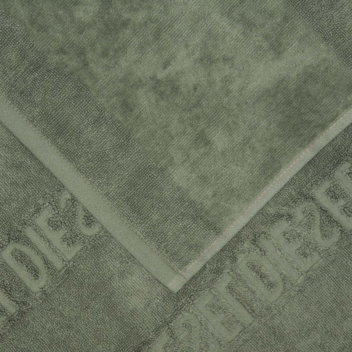 BADETUCH DIESEL 2023 Grün 100/150 cm  - Grün, Basics, Textil (100/150cm) - Diesel