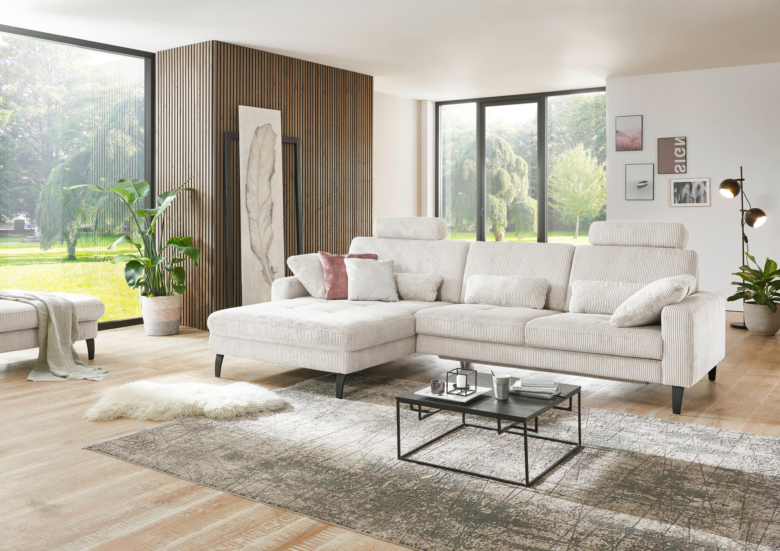 ECKSOFA in Cord Beige  - Beige/Schwarz, Modern, Textil/Metall (177/302cm) - Beldomo Style