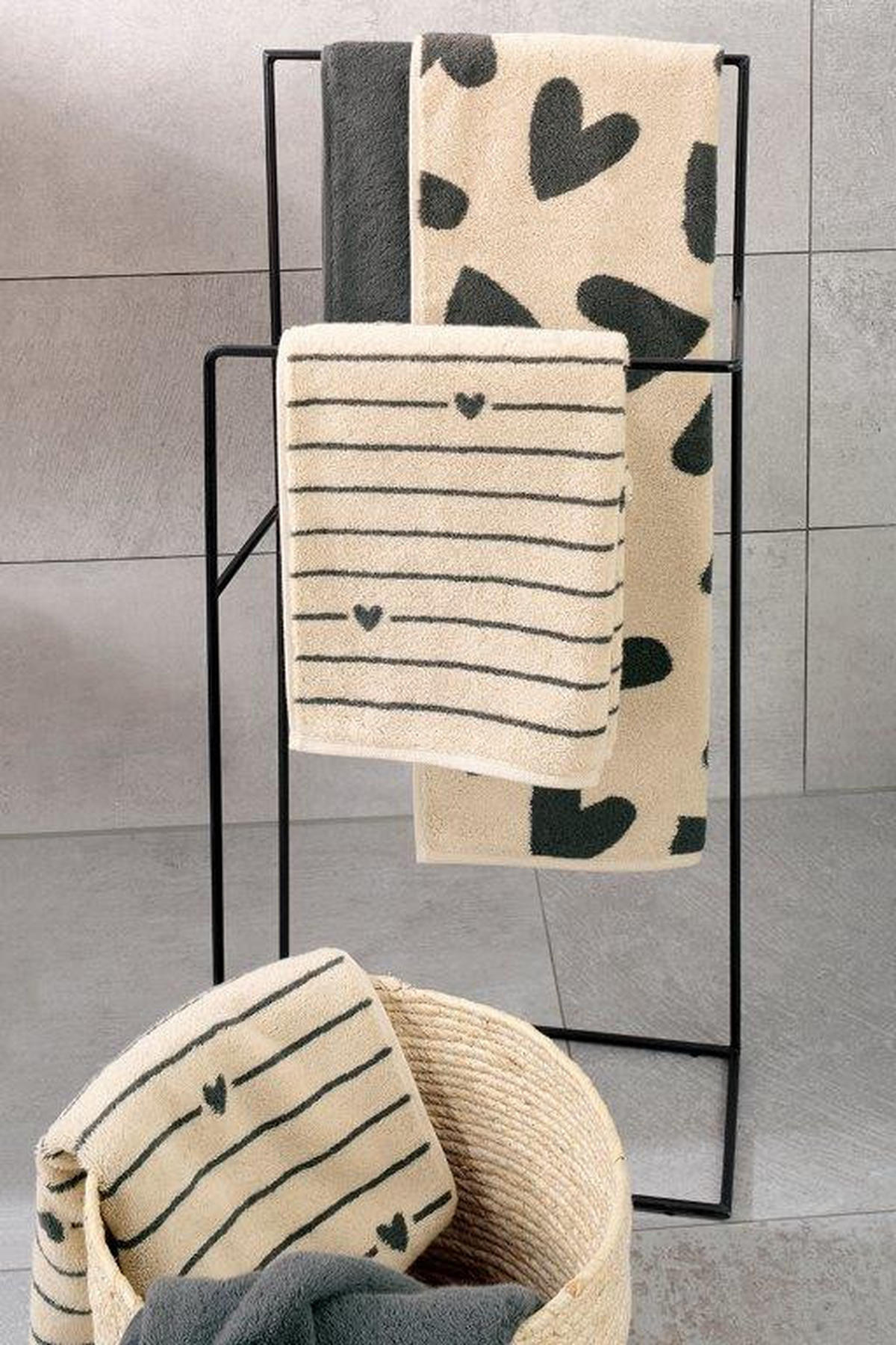 BRISAČA Heart Beats  barve gozdnih sadežev, svetlo modra, sivobež 50/100 cm  - sivobež/svetlo modra, Konvencionalno, tekstil (50/100cm) - Cawoe