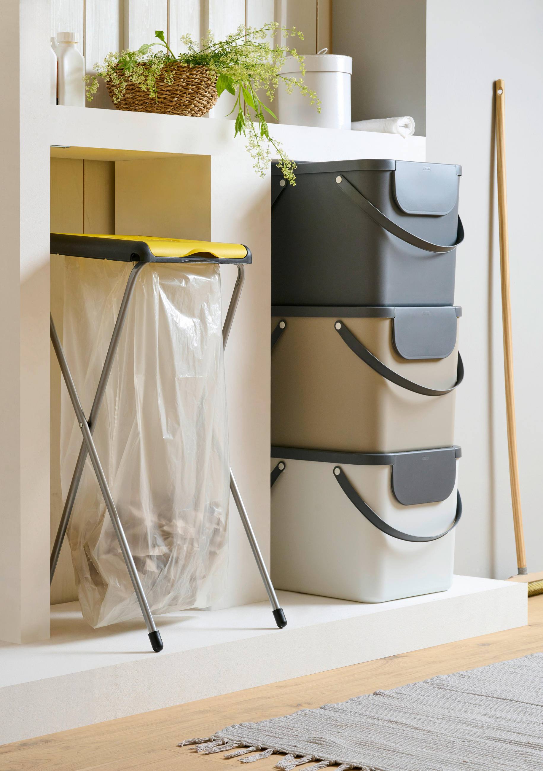 MÜLLSACKSTÄNDER   - Schwarz/Orange, Basics, Kunststoff/Metall (38/40/82cm)