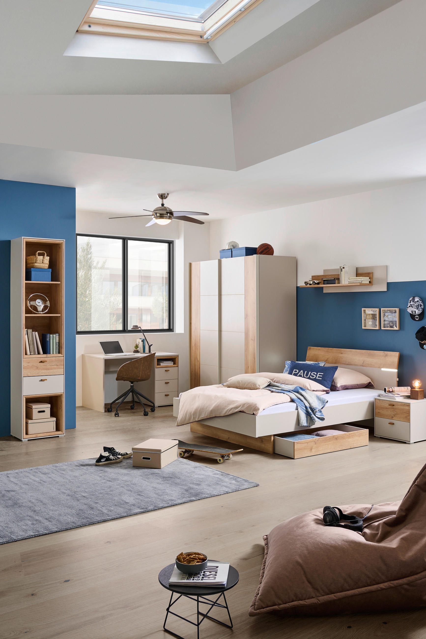 DREHTÜRENSCHRANK 2-türig Eichefarben, Sandfarben  - Sandfarben/Eichefarben, KONVENTIONELL, Holz/Holzwerkstoff (105/214/60cm) - Hom`in
