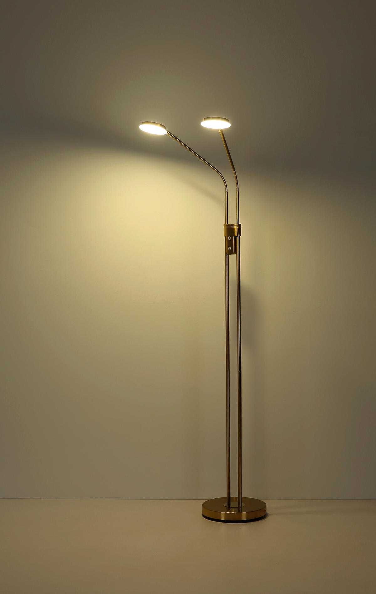 LED-STEHLEUCHTE Silvio 93/25 cm  - Messingfarben/Schwarz, Design, Kunststoff/Metall (93/25cm) - Globo