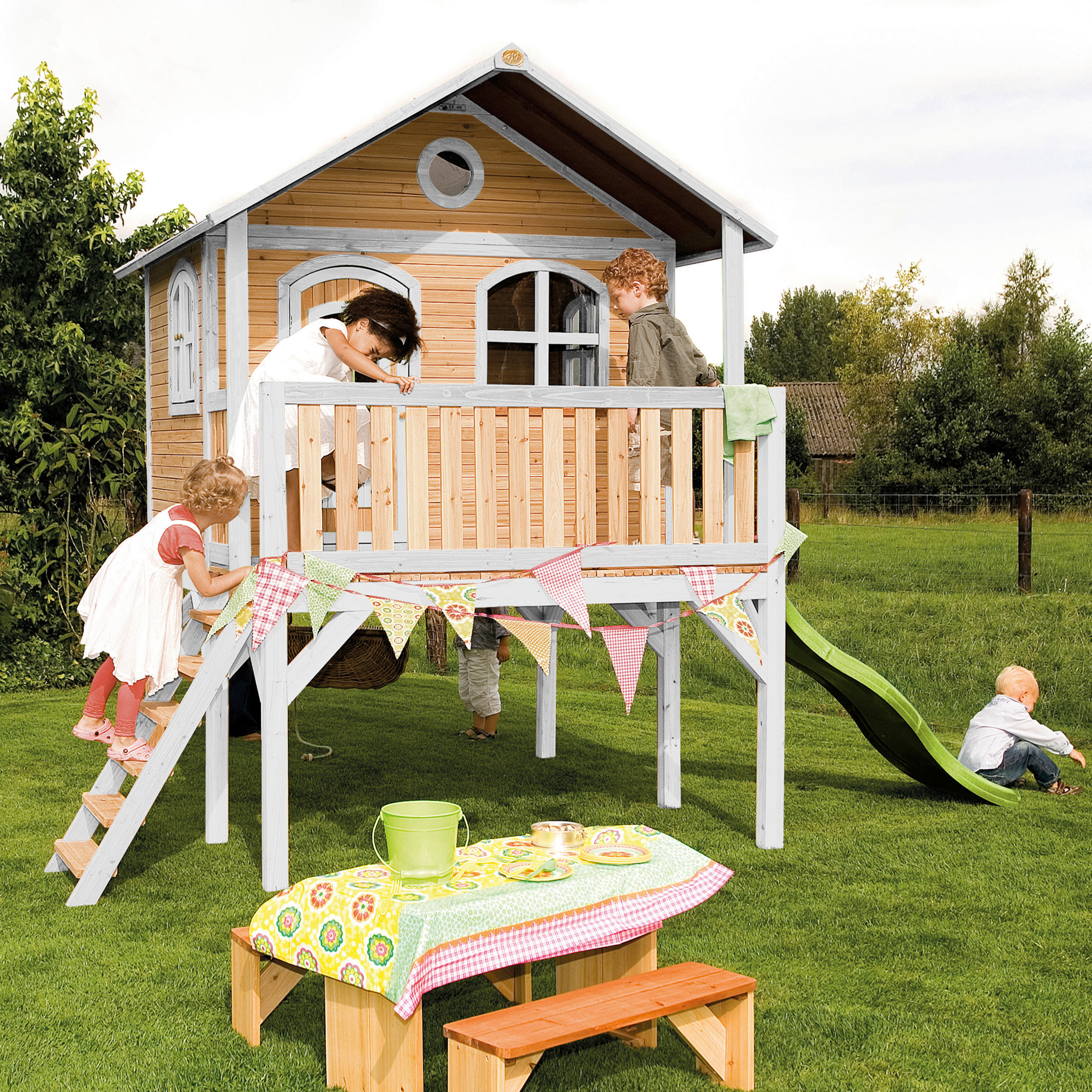 SPIELHAUS 380/274/212 cm  - Braun/Weiß, KONVENTIONELL, Holz/Kunststoff (380/274/212cm) - Ambia Garden