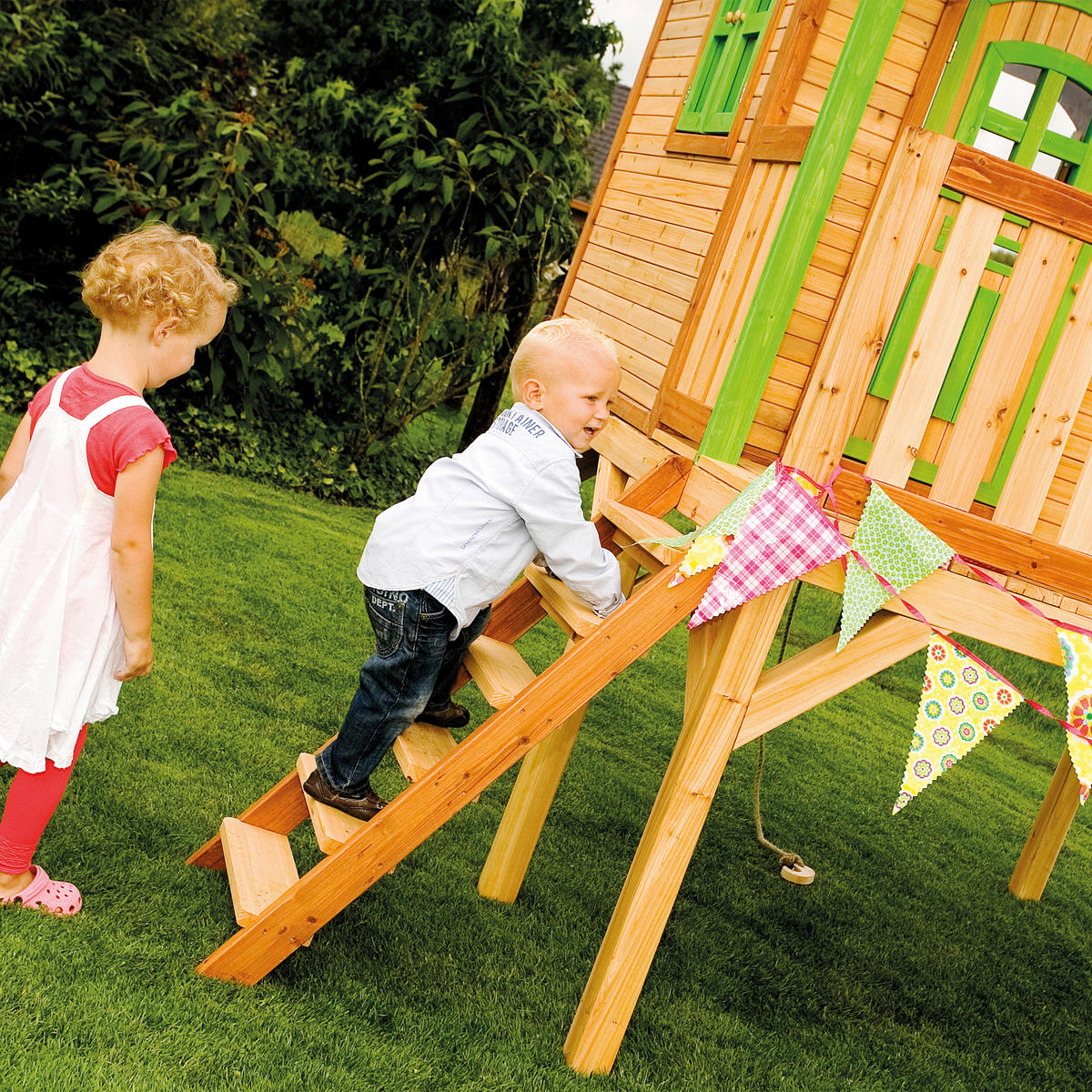 SPIELHAUS 380/274/212 cm  - Braun/Weiß, KONVENTIONELL, Holz/Kunststoff (380/274/212cm) - Ambia Garden
