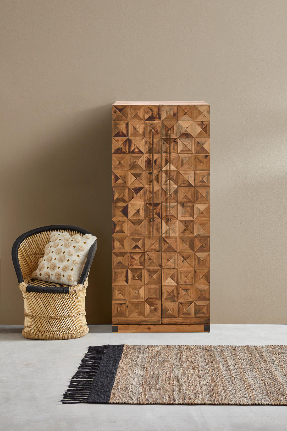 BARSCHRANK Tanne massiv Naturfarben  - Goldfarben/Naturfarben, LIFESTYLE, Holz/Metall (64,5/146,5/45cm) - Landscape