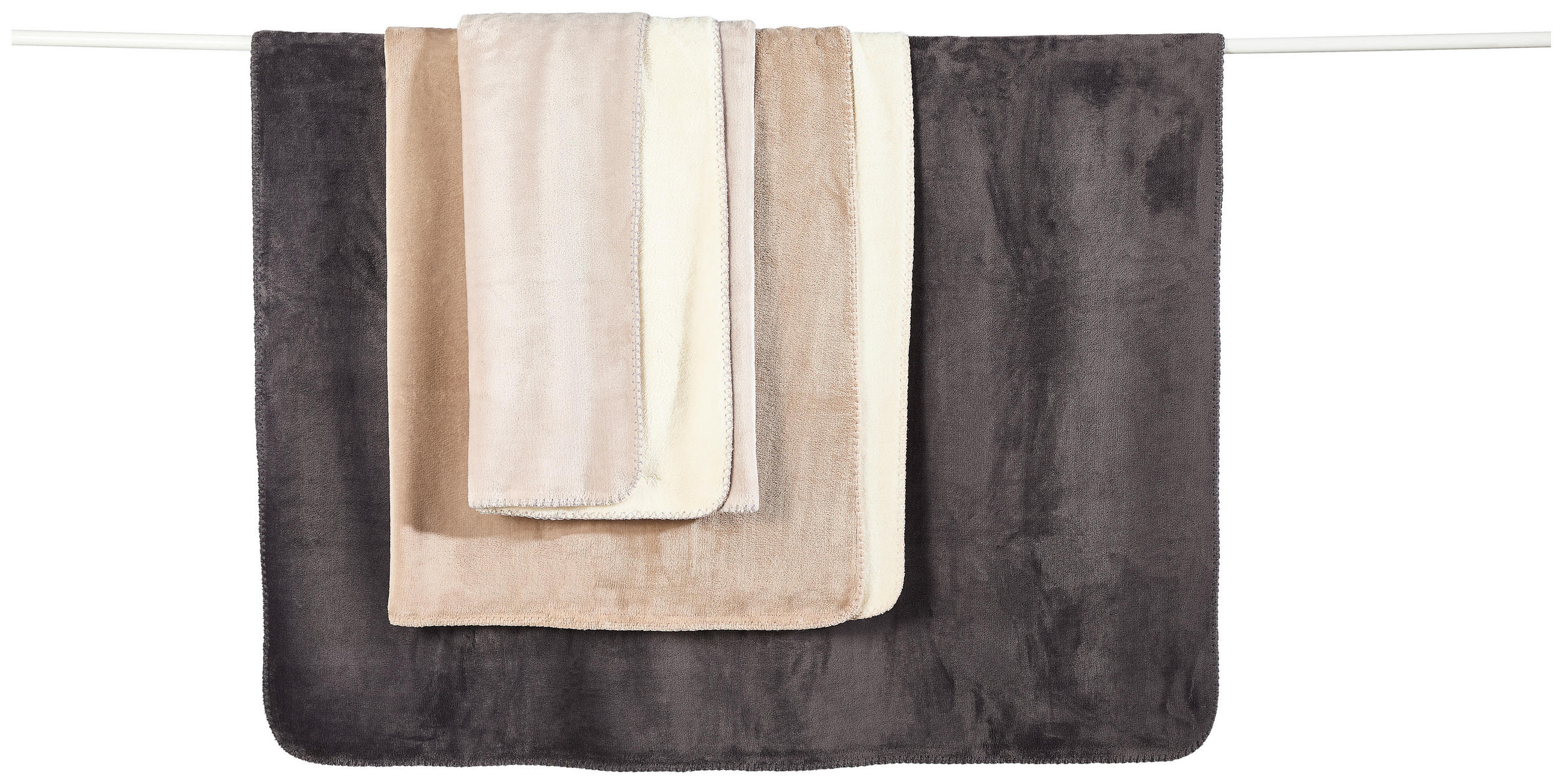 Thumbnail - Novel Wohndecke, Creme, Haselnuss, Textil, Uni, Füllung: Polyester, 130x180 cm, Oeko-Tex® Standard 100, pflegeleicht, Do...