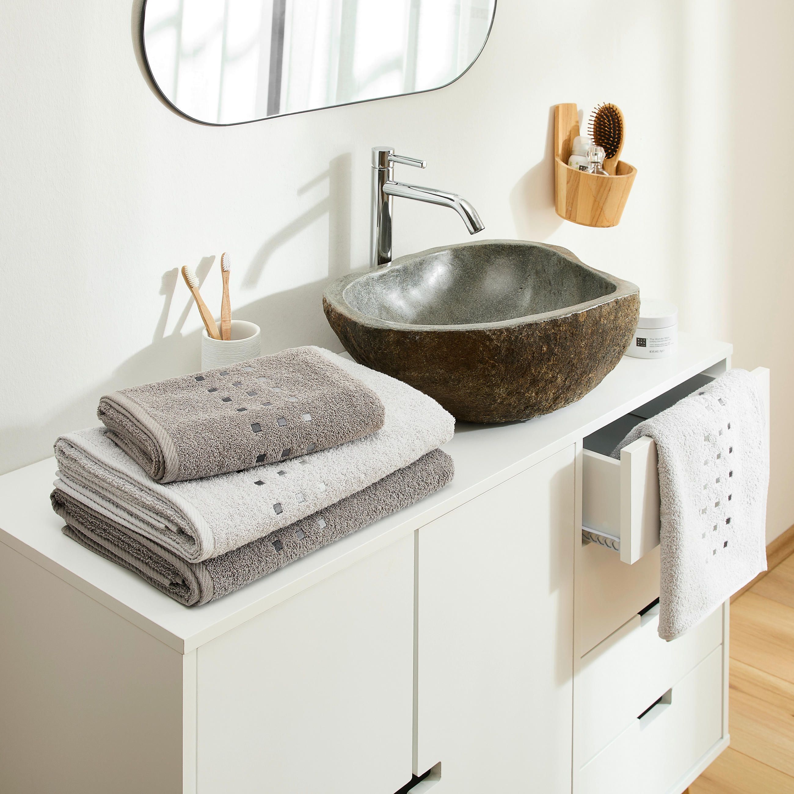 SET RUČNIKA 140/100/70/50 cm , antracit, srebrne boje QUATTRO - srebrne boje/antracit, tekstil (140/100/70/50cm) - Esposa