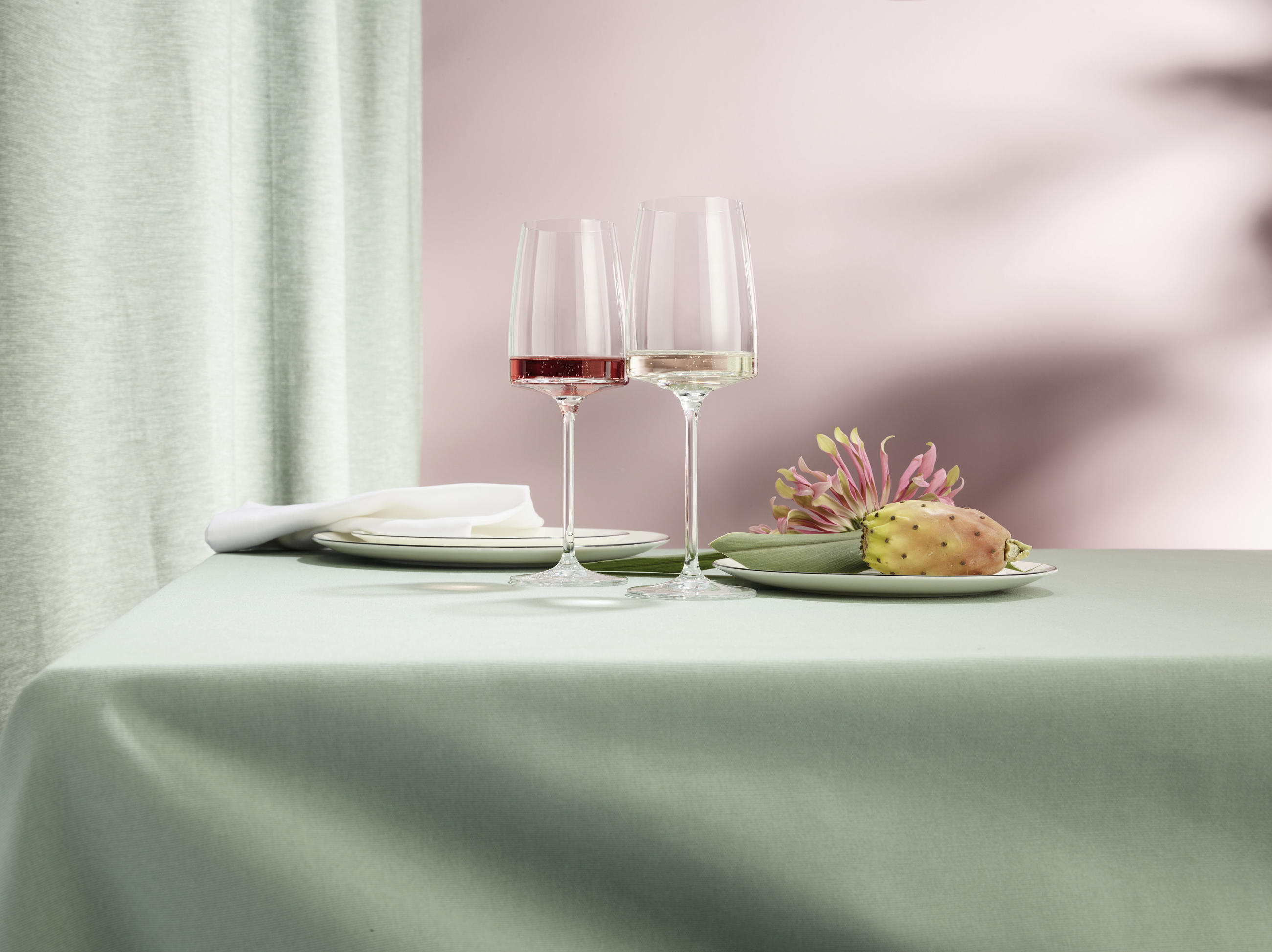 ČAŠA ZA BIJELO VINO 363 ml Vivid Senses - prozirno, Design, staklo (7,6/22,2cm) - Zwiesel Glas