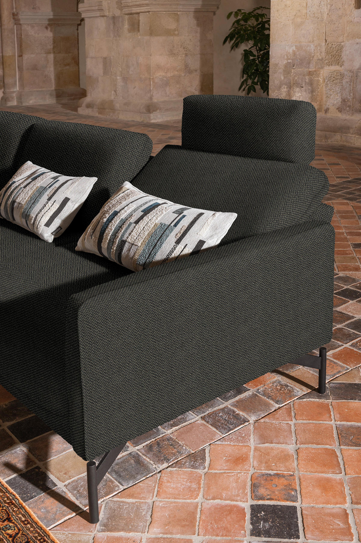 ECKSOFA in Flachgewebe Anthrazit  - Anthrazit, Design, Textil/Metall (230/254cm) - Johann Jakob
