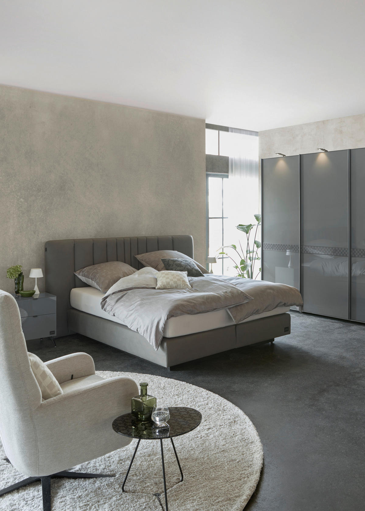 BOXSPRINGBETT 180/200 cm,  in Grau, Dunkelgrau, gepolstertes Kopfteil, Matratzen, H2 + H4 = mittel + sehr fest  - Dunkelgrau/Schwarz, MODERN, Textil/Metall (180/200cm) - Joop!