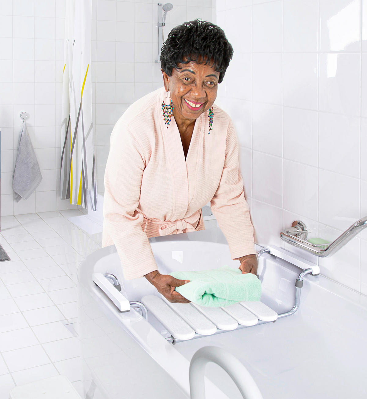 FÜRDŐKÁD BETÉT fém, műanyag  - fehér, Basics, műanyag/fém (50-63,5/18/29,5cm) - Sadena