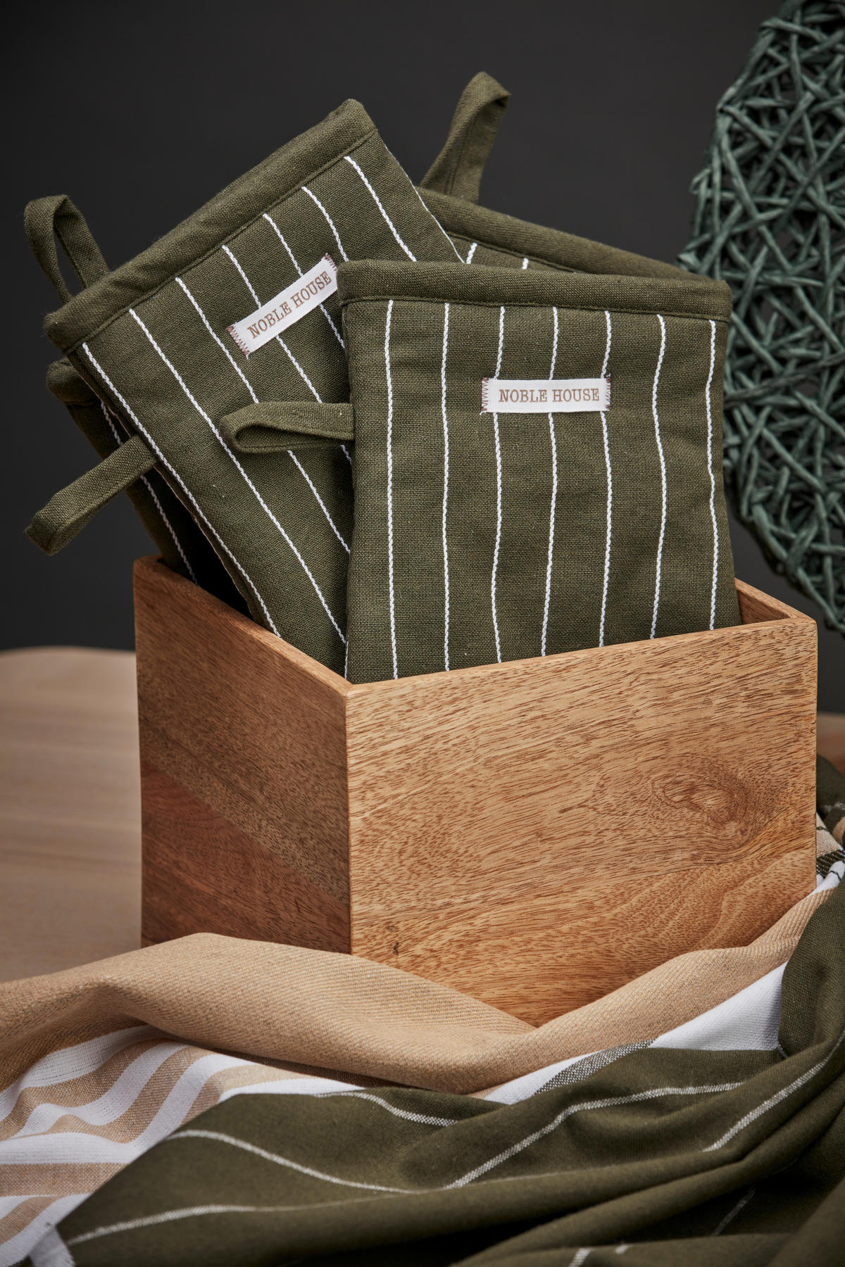 GRYTVANTE mörkgrön  - mörkgrön, Basics, textil (15/30cm)