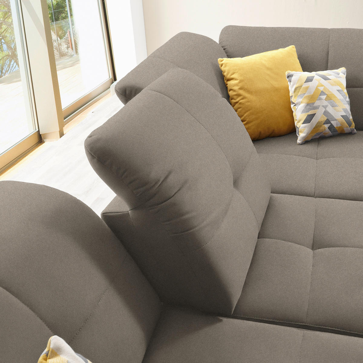 ECKSOFA in Chenille Hellbraun  310/240 cm  - Hellbraun/Schwarz, Design, Textil/Metall (310/240cm) - Xora