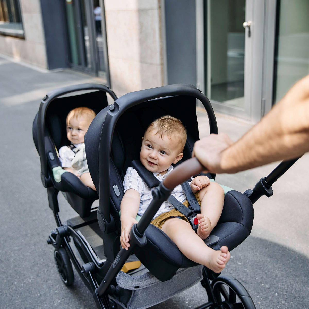 BABYSCHALE TULIP   - Schwarz, Basics, Kunststoff/Textil (64/44/59cm) - ABC Design