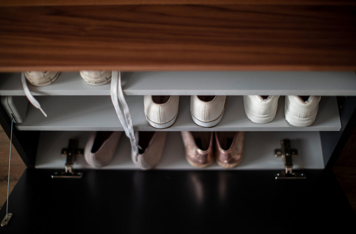 GARDEROBE 4-teilig  in 136/198/29 cm  - Anthrazit/Nussbaumfarben, Design, Holzwerkstoff (136/198/29cm) - Moderano