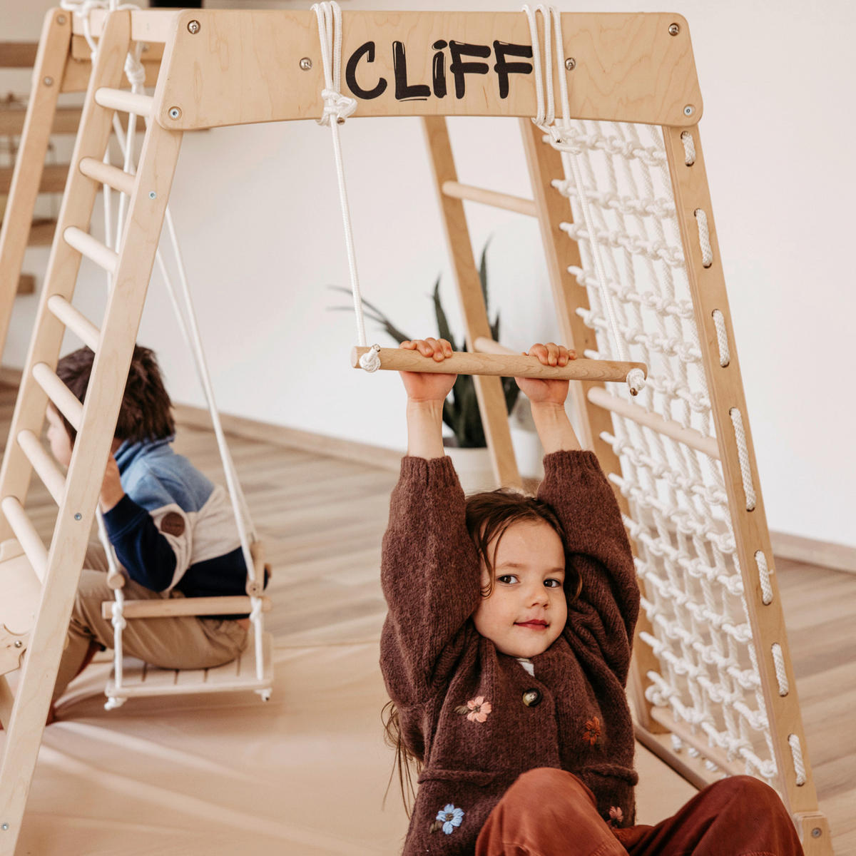 TRAPEZ - Birkefarben, Basics, Holz (33cm) - CLIFF