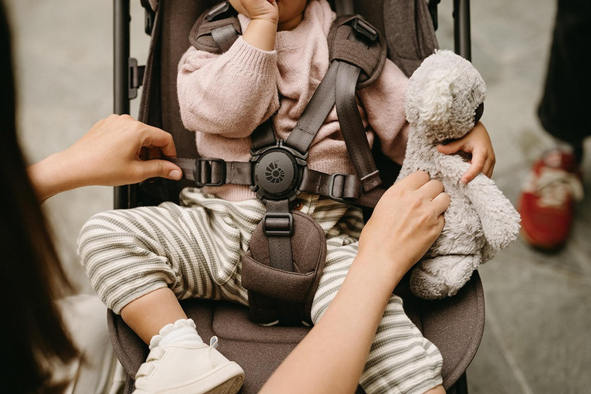 KIŠOBRAN KOLICA  METRO 3 DELUXE  - svetlosiva, Osnovno, metal/tekstil (23/44/56cm) - Ergobaby