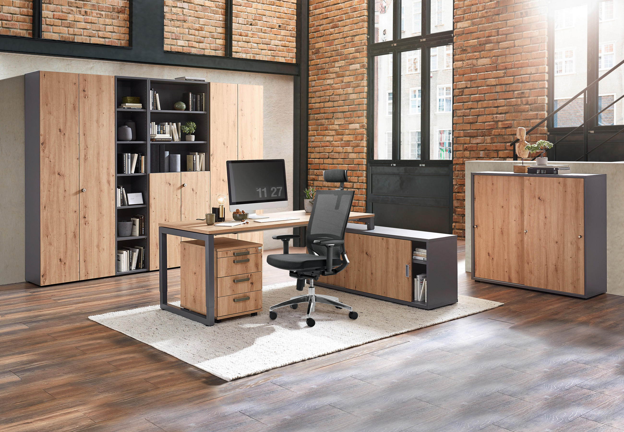 ECKSCHREIBTISCH 180/80/74 cm  in Graphitfarben, Eichefarben  - Eichefarben/Graphitfarben, KONVENTIONELL, Holzwerkstoff/Kunststoff (180/80/74cm) - Venda