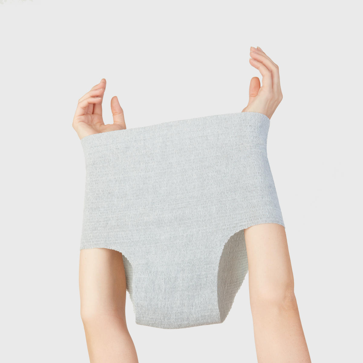 WOCHENBETT-INTIMPFLEGE - Hellgrau, Basics, Textil (15,0/22,2/9,1cm) - frida