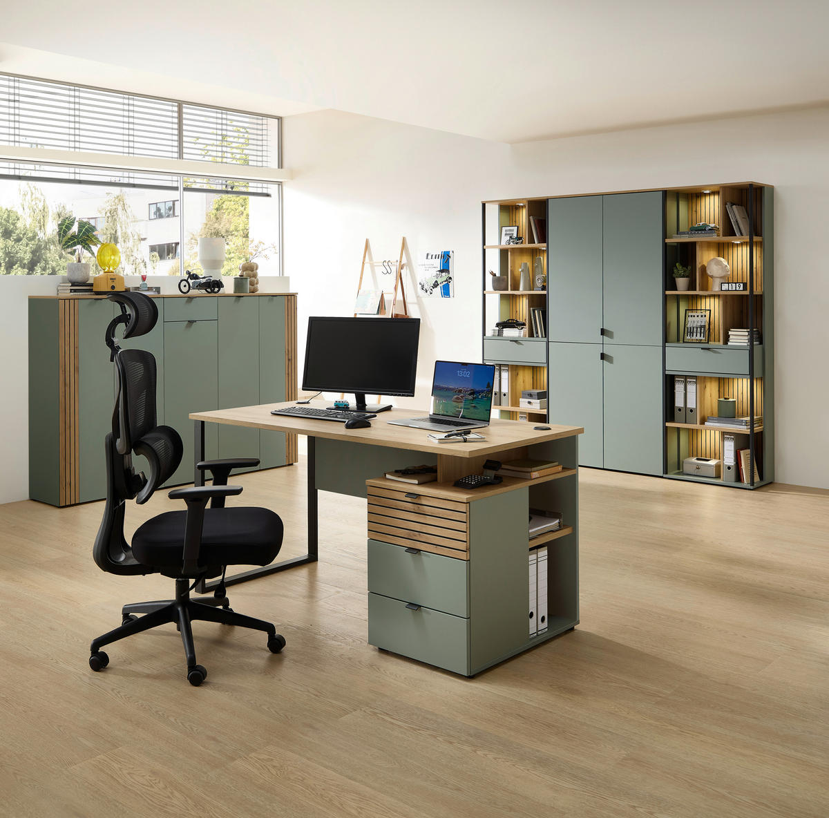 SCHREIBTISCH 150/77/73 cm Schwarz, Eiche Artisan, Schilfgrün  - Schilfgrün/Schwarz, KONVENTIONELL, Holzwerkstoff/Metall (150/77/73cm) - Voleo