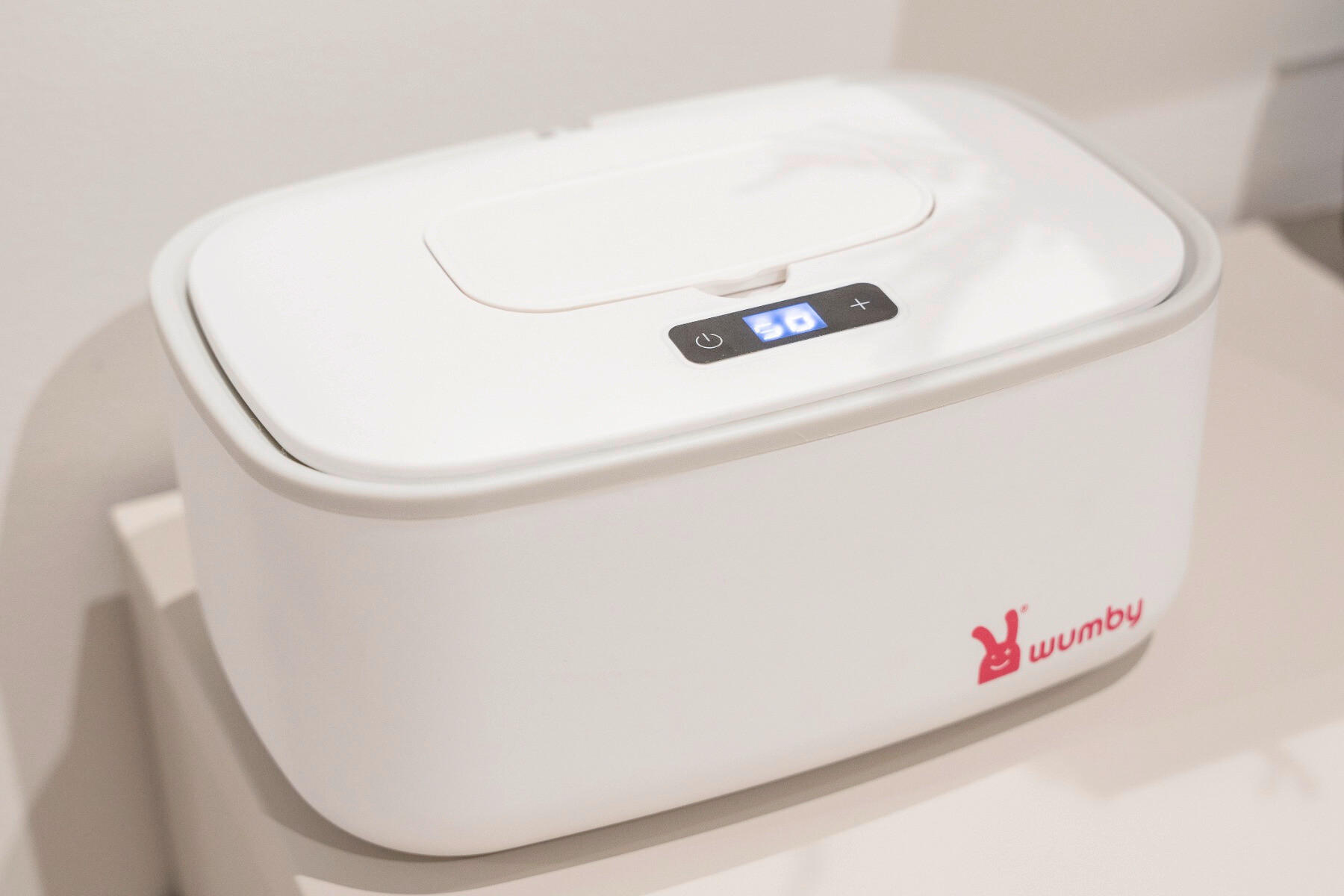 ŠKATLA ZA VLAŽILNE ROBČKE - bela, Basics, umetna masa (16/23,5/11cm)