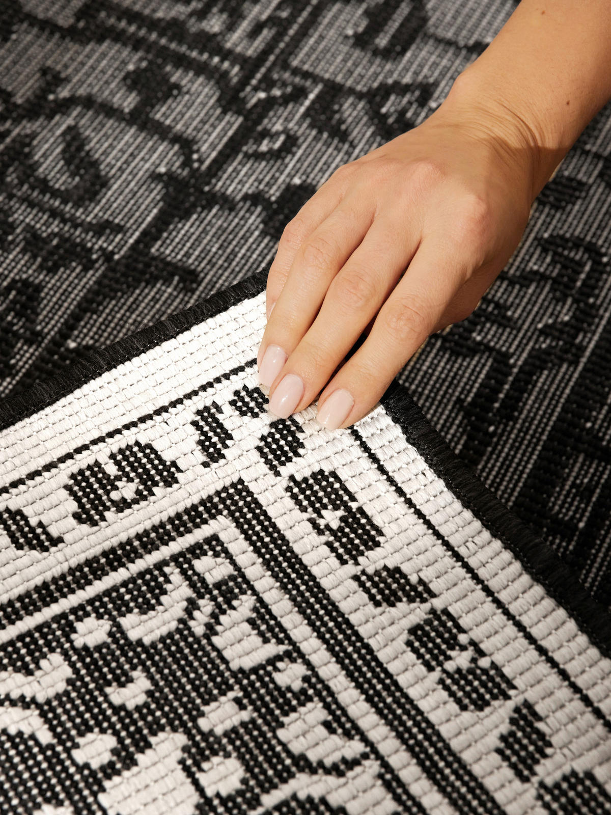 OUTDOORTEPPICH 120/170 cm Duet Schwarz, Weiß  - Schwarz/Weiß, Design, Kunststoff (120/170cm)