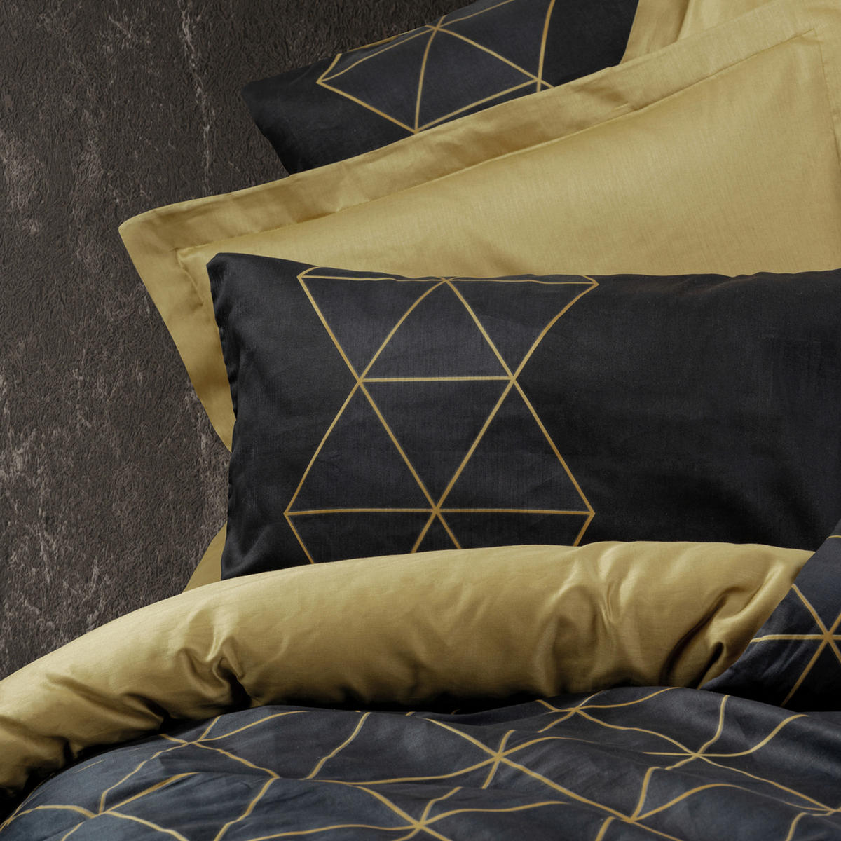 BETTWÄSCHE Renforcé 155/220 cm  - Goldfarben/Schwarz, Basics, Textil (155/220cm)