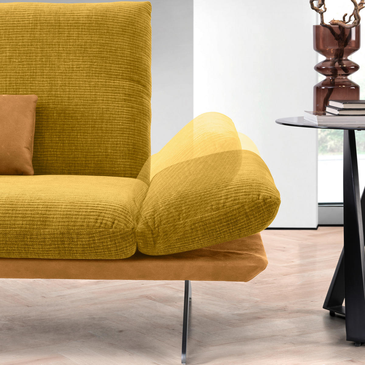 ECKSOFA in Flachgewebe Currygelb  - Currygelb/Edelstahlfarben, Design, Textil/Metall (209/277cm) - Koinor