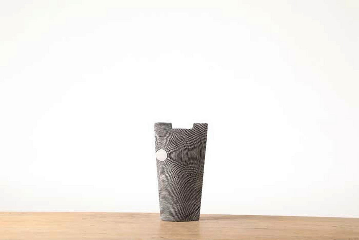 VÁZA  - szürke, Basics, műanyag (21/8/38cm)